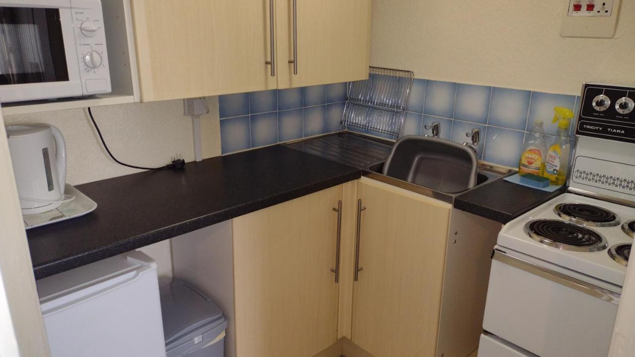 The Kathrene Holiday Flats Флітвуд Екстер'єр фото